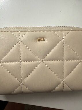 Mango Quilted Zip Wallet - Beige with Gold Accent